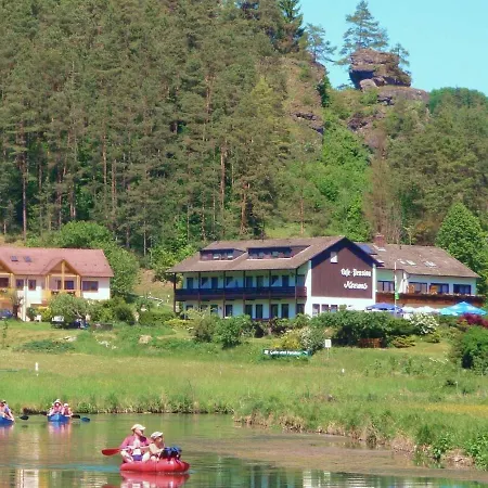 Café Krems Pensión 3*