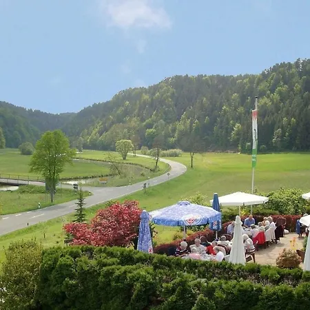 Cafe Krems * Waischenfeld