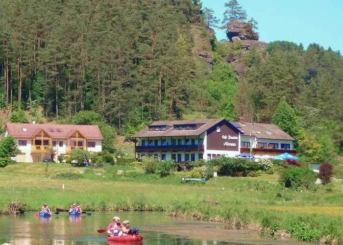 Cafe-pension Krems Konukevi Waischenfeld
